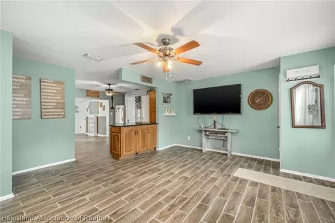 921 Killarney Dr, Sebring, FL 33870 photo 6