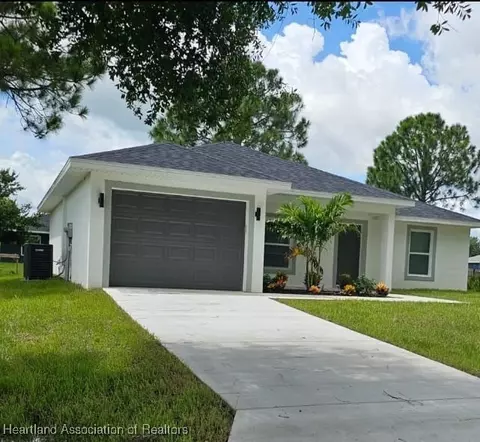 127 Thurman Ave, Lake Placid, FL 33852
