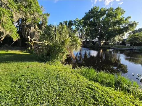 1559 Lakeshore Dr, Lorida, FL 33857 photo 13