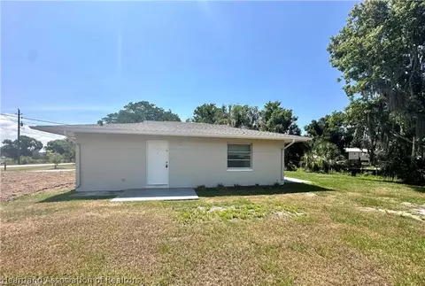 1559 Lakeshore Dr, Lorida, FL 33857 photo 21
