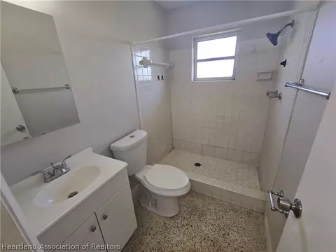 1559 Lakeshore Dr, Lorida, FL 33857 photo 8
