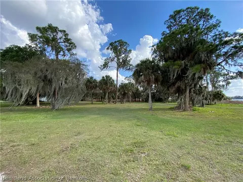 1030 Lake June Rd, Lake Placid, FL 33852