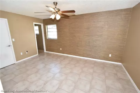 313 Robin Ave, Sebring, FL 33870 photo 11