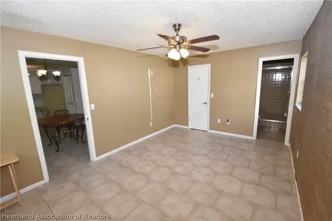 313 Robin Ave, Sebring, FL 33870 photo 12