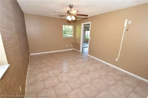 313 Robin Ave, Sebring, FL 33870 photo 13