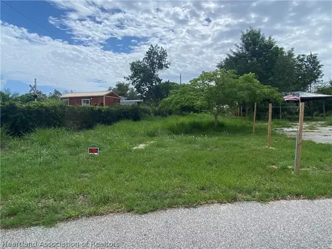 161 Lake June Dr, Lake Placid, FL 33852