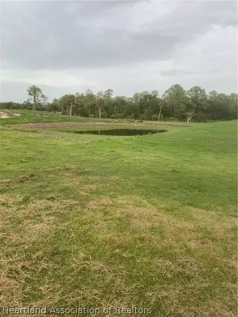 635 County Road 731, Venus, FL 33960