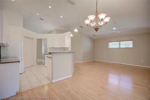 1507 Willow Dl, Sebring, FL 33872 photo 11