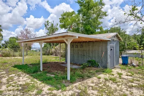 Exterior - 419 E 9th St, Frostproof, FL 33843 photo 3 of 3
