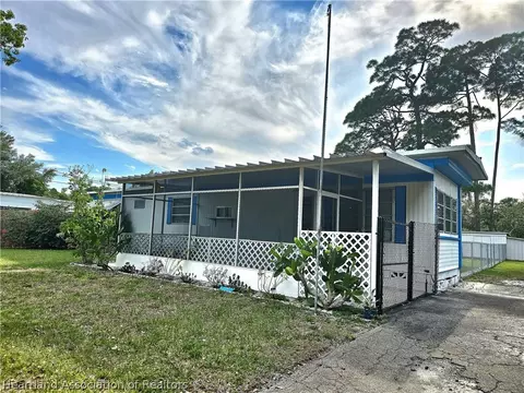 333 S Corvette Ave, Sebring, FL 33872