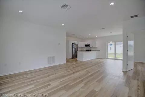 811 Renault Ave, Sebring, FL 33872 photo 5
