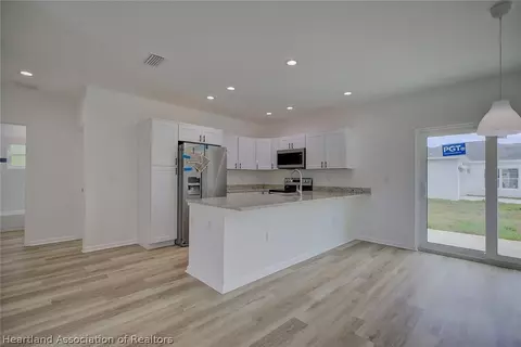 811 Renault Ave, Sebring, FL 33872 photo 10