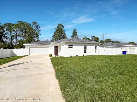 817 Renault Ave, Sebring, FL 33872