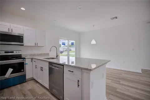 817 Renault Ave, Sebring, FL 33872 photo 12
