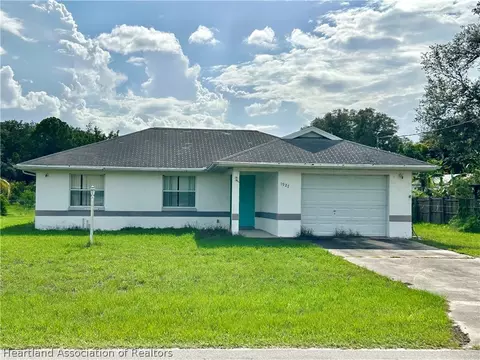 1927 N Morningside Rd, Avon Park, FL 33825