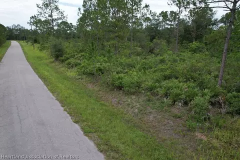 8388 Mantua Ave, Sebring, FL 33872