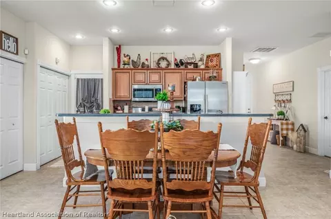 1608 Marble St, Sebring, FL 33870 photo 4