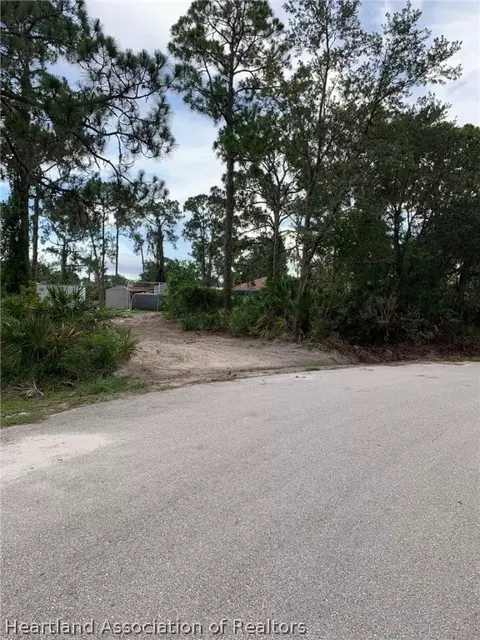 5324 Erie Dr, Sebring, FL 33875