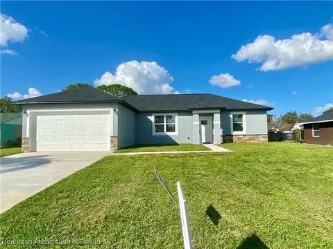 3416 Bristol St, Sebring, FL 33872