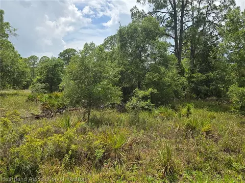 5855 Apple Rd, Sebring, FL 33875