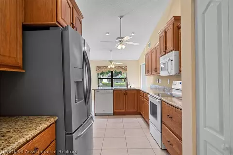 3631 Oakview Dr, Sebring, FL 33876 photo 18