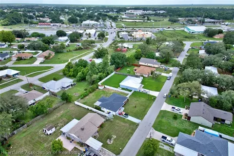 View/Area - 3517 Dolphin Dr, Sebring, FL 33870 photo 4 of 5