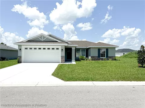 354 Hidden Creek Cir, Wauchula, FL 33873