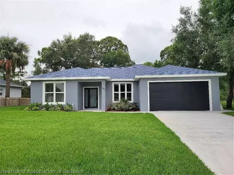 146 Lincoln Rd NW, Lake Placid, FL 33852