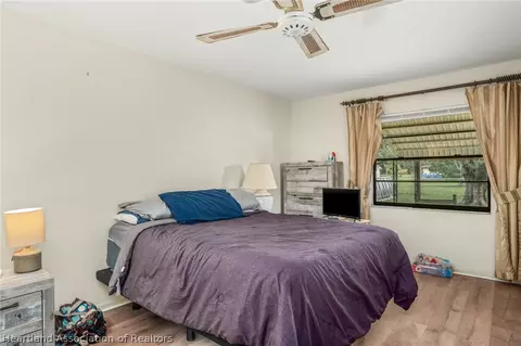 Bedroom - 600 Cherry Tree Dr, Sebring, FL 33876 photo 5 of 10