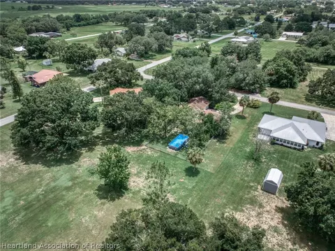 View/Area - 600 Cherry Tree Dr, Sebring, FL 33876 photo 8 of 9