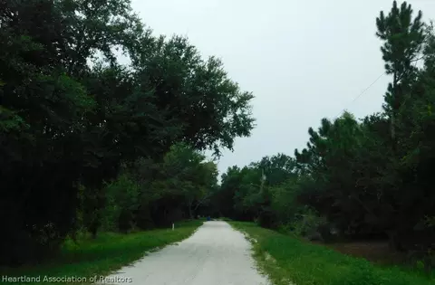 2740 W Dawson Rd, Avon Park, FL 33825