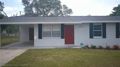 601 S Fairview Ter, Avon Park, FL 33825