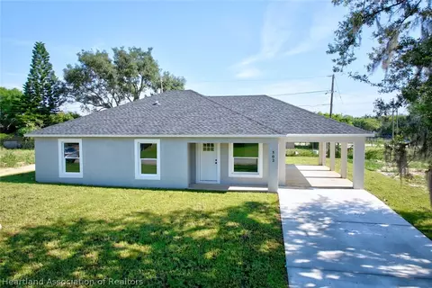502 W Lacey St, Avon Park, FL 33825