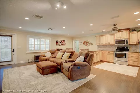 320 Kite Ave, Sebring, FL 33870 photo 8