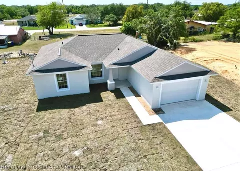 309 N Fondulac Rd, Avon Park, FL 33825
