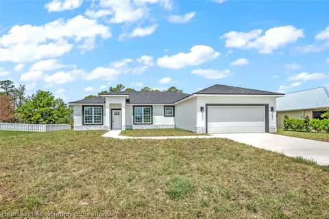 5124 Pebble Beach Dr, Sebring, FL 33872 photo 2
