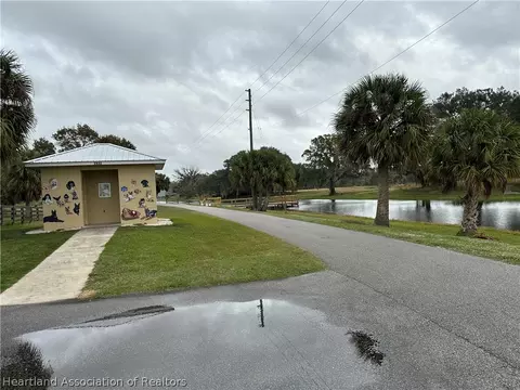 8533 Andes Ct, Sebring, FL 33876 photo 6