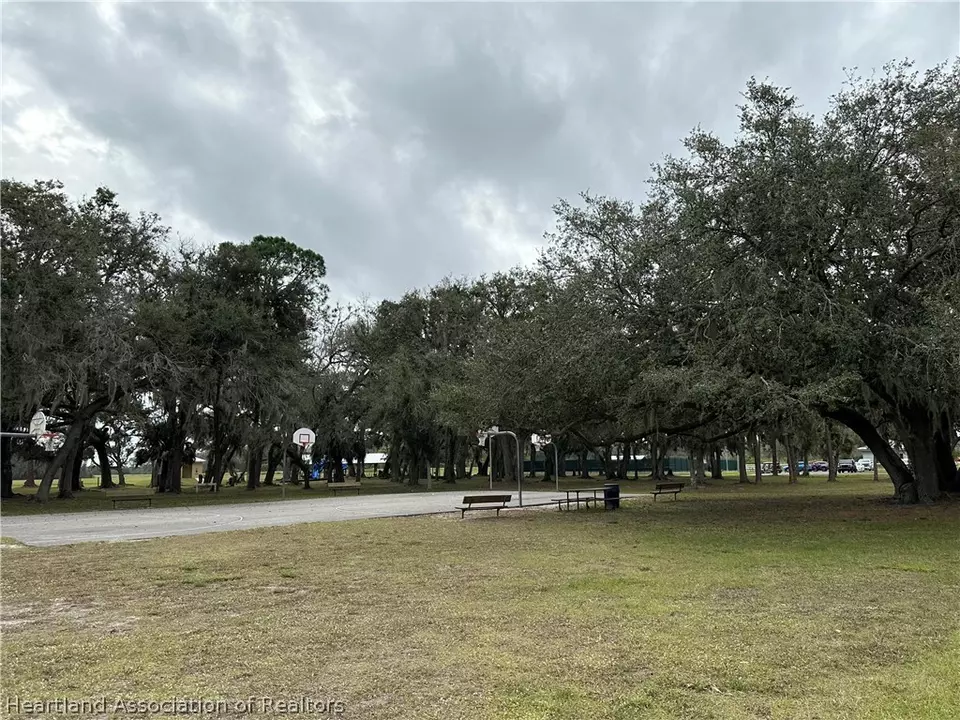  440 Mirador Dr, Sebring, FL 33876 photo 17