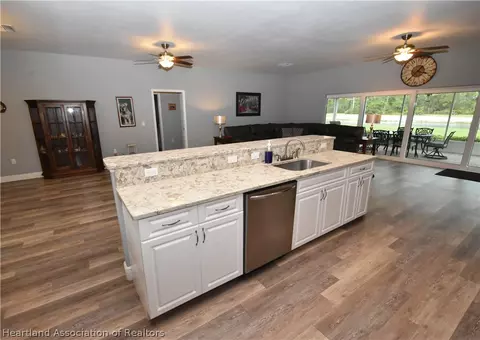 2014 Forest Lakes Rd, Sebring, FL 33875 photo 10