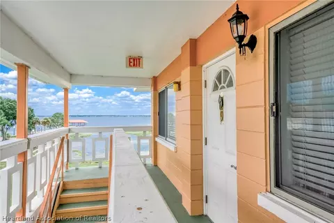 2113 Lakeview Drive 9c, Sebring, FL 33870