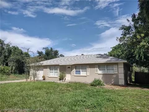 1027 Doral Ave, Lake Placid, FL 33852