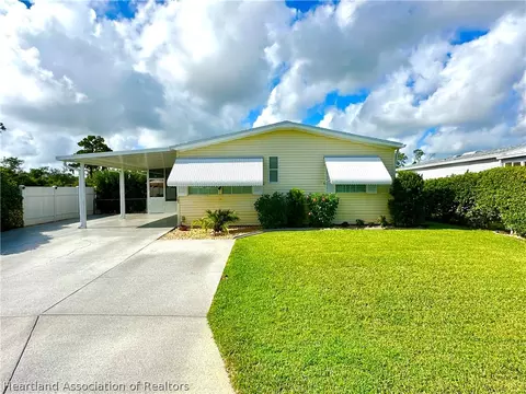 101 Sunbird Pl, Sebring, FL 33872