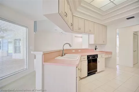 3003 Wynstone Dr, Sebring, FL 33875 photo 12