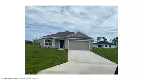 5924 Escalon Dr, Sebring, FL 33872