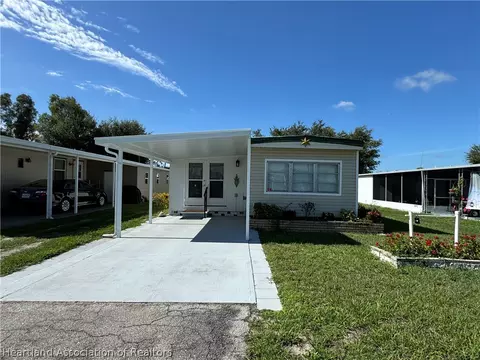 1719 Pye Dr, Sebring, FL 33870