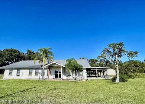 835 County Road 731, Venus, FL 33960