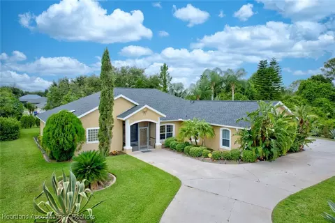 1715 Sunrise Dr, Sebring, FL 33872