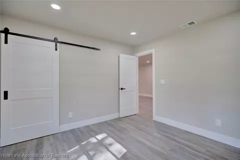 Bedroom - 3505 King Dr, Sebring, FL 33870 photo 1 of 5