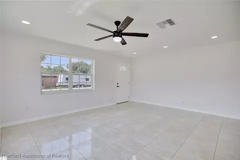 801 Lemans Dr, Sebring, FL 33872 photo 7