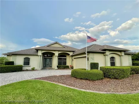 3524 Manor Dr, Sebring, FL 33872